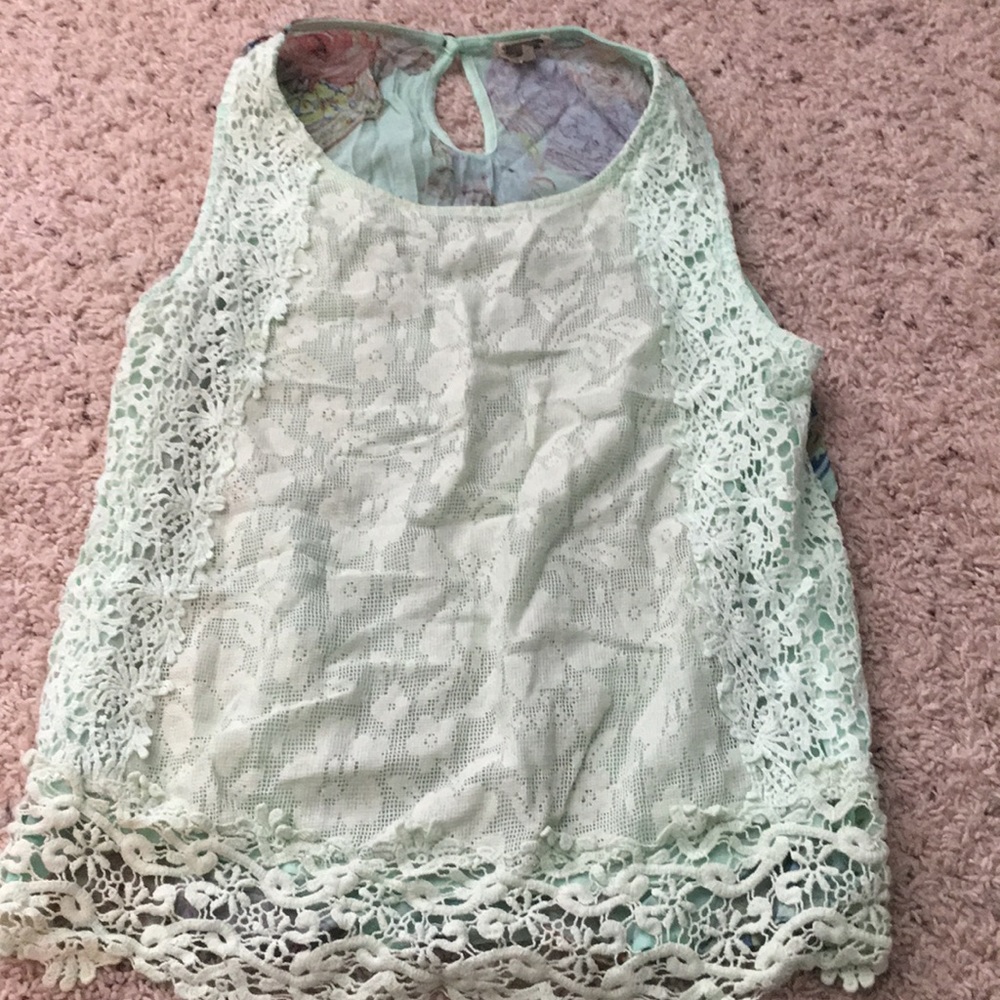 Gimmicks crop top